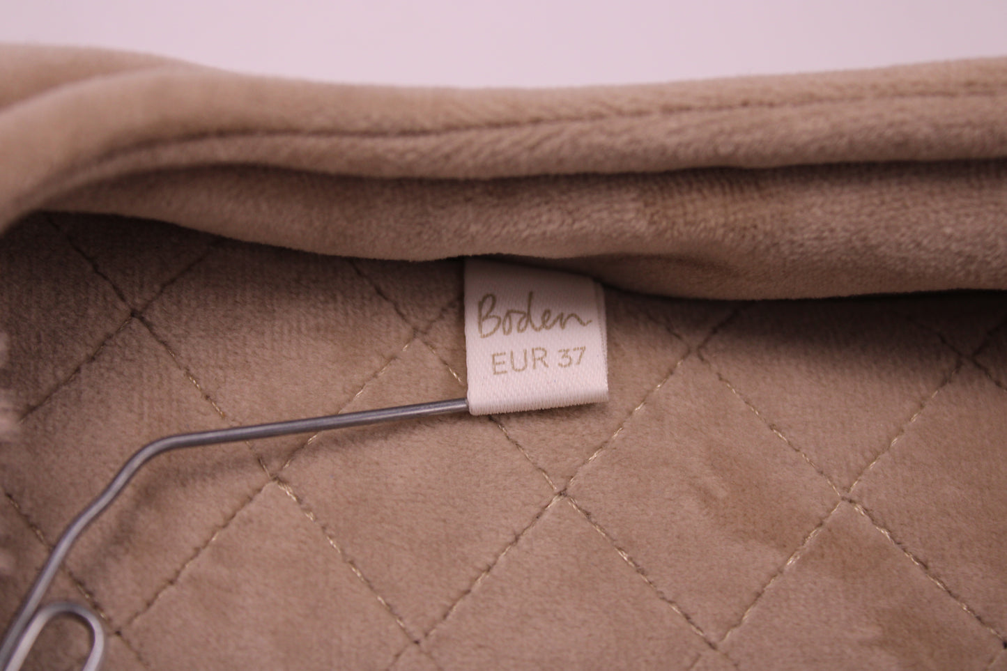 Boden - Pom Pom Slippers- Size "EUR 37"