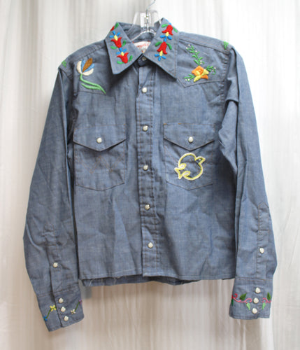 Vintage 1960's - Wrangler Sanforized Western Snap Front Shirt - Hand Embroidered & Altered - Size S (Approx - See measurements/notes)