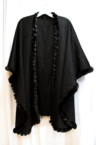 Vintage - Loro Piana (Italy) - Black Cashmere Wrap / Cape w/ Fur Trim- Size L (Approx)