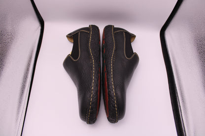 Born - Slip on - Size "11 M"