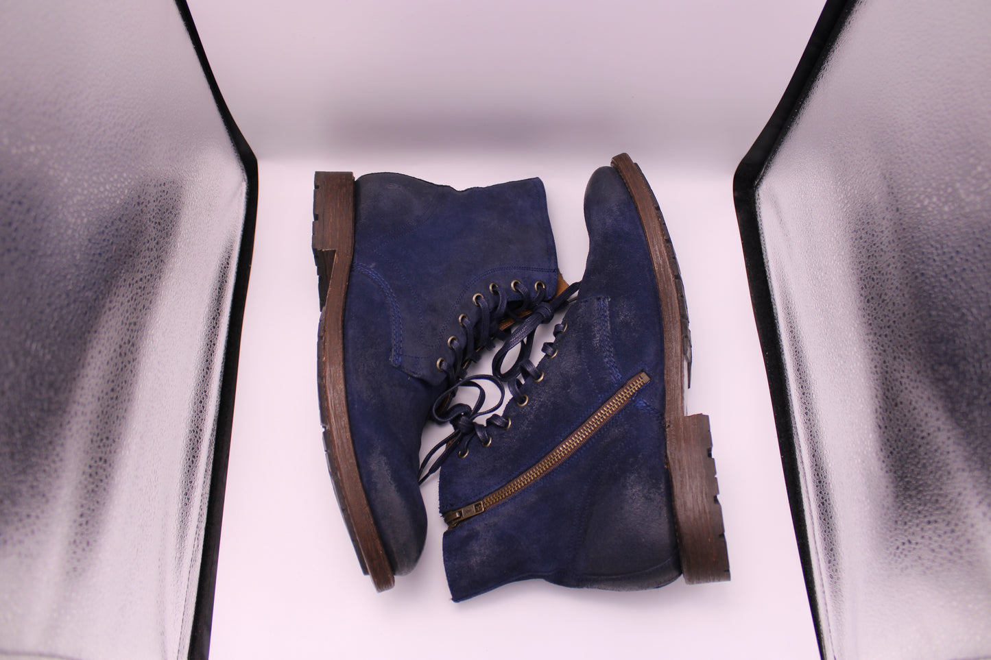 Fyre - Bowery Lace Up Boots - Size "10"