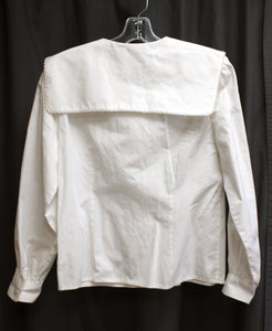 Vintage - Bryn Connelly Petite - Adorable Christmas Motif Embroidered Collar Cotton Blouse - Size 8 (Vintage See Measurements 15" Shoulders)