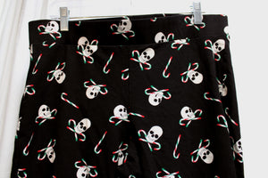 Torrid - Xmas "Skull Candy" Skull & Candy Cane Cross Bones Leggings - Size 2 (Torrid Sizing = 2X  18/20)