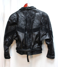 Load image into Gallery viewer, Vintage - GIII - Black Dolman Sleeve Leather Jacket w/ Contrast Snakeskin Texture Panels - Size S