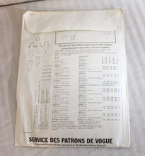 Load image into Gallery viewer, Vintage - Classique De Vogue (French/German Instructions) 2078 Size 38(French) 86 CM Bust - Dress