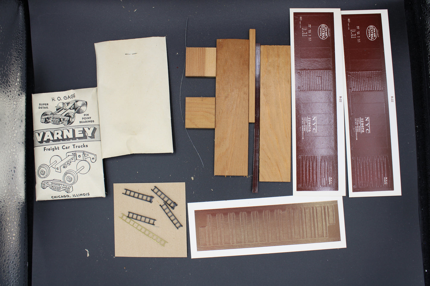 Varney - Model Railway Kit B-22 Steel Type