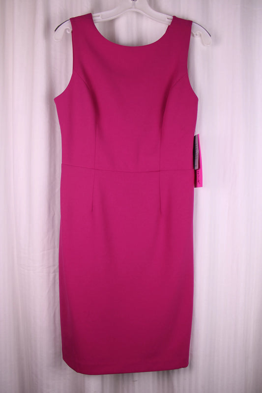 Betsy Johnson -Sleeveless Fitted Sheath Dress - Size 8