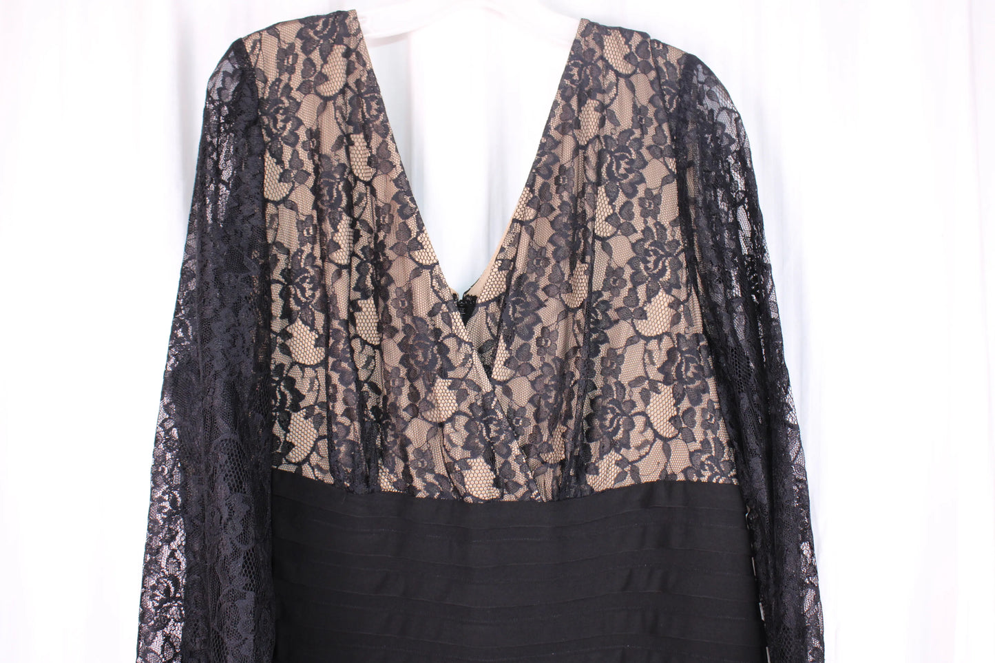 Adrianna Papell - Black Lace Bodice Sheath Dress - Size 22