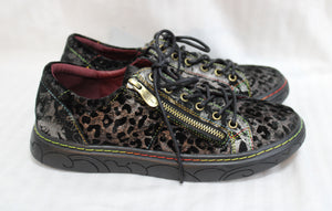 Spring Step L'Artiste - Danli Cheeta- Suede leather w/Bronze Metallic Sneakers - Size Euro 38 (US 7.5)