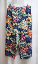Load image into Gallery viewer, Vintage - Pussers West Indies - 100% Silk Tropical Print Cropped Pants - Size L
