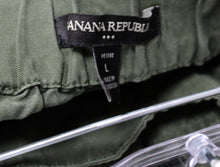 Load image into Gallery viewer, Banana Republic - Army Green Utility Style Skirt - Size L (Petite)