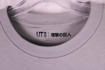 Uniqlo - Attack on Titan T-Shirt - Size Large