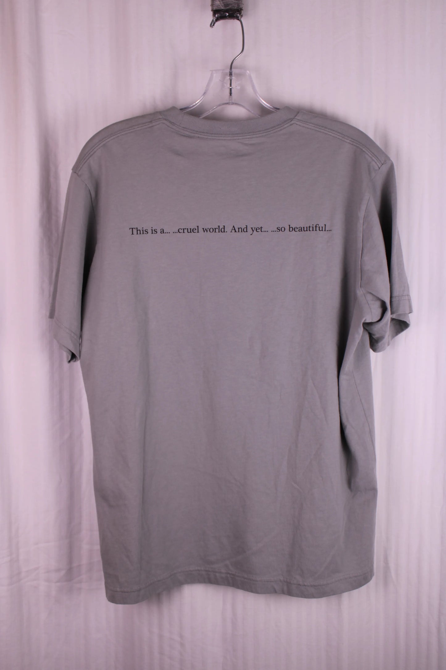 Uniqlo - Attack on Titan T-Shirt - Size Large