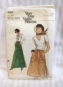 Vintage - Flashback - Lovely Embroidered & Beaded Button Front Folk Vest - Size M