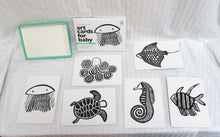 Load image into Gallery viewer, Wee Gallery - Art Cards for Baby - Sea Collection - 6 High Contrasts Animal Art Cards