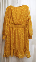 Load image into Gallery viewer, NY Collection - Polka Dot  Texture Chiffon, Cross Front Ruffle, Smocked Waist Dress - Size XL PETITE (w/ TAG)