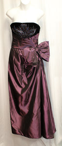Vintage 1960's - Victoria Royal Ltd. Designed by Bill Haire - Purple Formal Dress w/ Hand Beaded Velvet Bodice & Side Bow - Size 4 (Vintage - see Measurements)