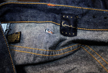 Load image into Gallery viewer, Men&#39;s Vintage Y2K - Karl Kani, Kani Gold - Dark Wash Denim Jean Shorts (Jorts) - Size 50