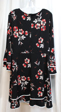 Load image into Gallery viewer, Alfani - Black Floral Fit &amp; Flare Jersey Dress w/ Bell Sleeves &amp; Flirty Hem w/ Piping Details - Size 16