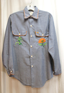 Vintage 1970's - JC Penney Big Mac Penn-Prest - Hand Embroidered Floral, Chambray Button Up Shirt - See Measurements 20" Chest (pit to pit)