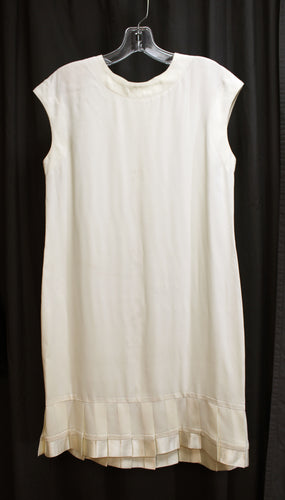 Vintage Katie - Cream Sleeveless Shift Mini Dress w/ Pleated Satin Hem - Size 4 (See Measurements)