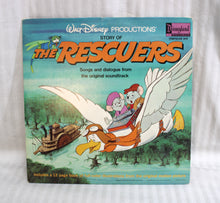 Load image into Gallery viewer, Vintage 1977- Walt Disney Productions - Story of The Rescuers, Songs and dialogue from the original soundtrack - DVintage 1974- Walt Disney Presents, Winnie the Pooh and Tigger Too - Gatefold Record &amp; Book Gatefold Record &amp; Book