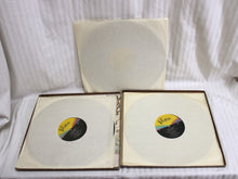 Load image into Gallery viewer, Vintage 1977 - Rankin / Bass, The Hobbit, The Complete Original Soundtrack- J.R.R Tolkien - Deluxe 2 Record Set w/ Special Edition Book &amp; Poster (box set) - Vista