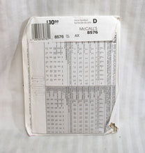 Load image into Gallery viewer, McCall&#39;s - 8576 Misses Pants and Skirt in Two Lengths - Size AX (4,6,8)