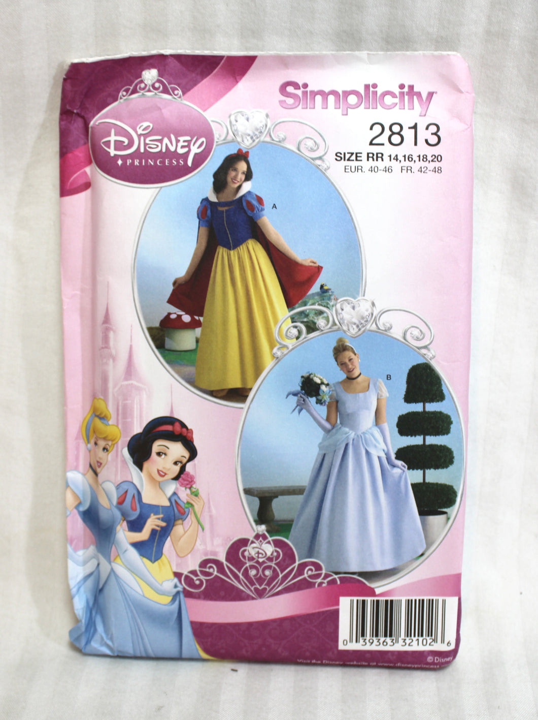 Disney Simplicity 2813 - Adult Snow White/ Cinderella Sewing Patterns Size RR (14,16,18,20)