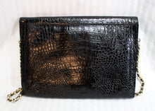 Load image into Gallery viewer, Vintage- Black Crocodile Texture Clutch w/ Gold Toned Removable Chain Strap