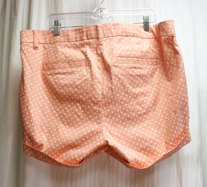 Torrid - Peach Pink & White Polka Dot Cuffed Shorts - Size 16