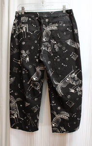 Chico's Black Cotton Blend Cropped Tropical Tribal Print Pants - Size 1 (Chico's Sizing = M/8)