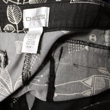 Load image into Gallery viewer, Chico&#39;s Black Cotton Blend Cropped Tropical Tribal Print Pants - Size 1 (Chico&#39;s Sizing = M/8)