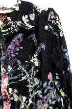 Load image into Gallery viewer, Soft Surroundings - Black Velvet Floral Tunic Shirt w/ Side Pockets &amp; Shell Buttons - Size M
