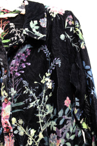 Soft Surroundings - Black Velvet Floral Tunic Shirt w/ Side Pockets & Shell Buttons - Size M