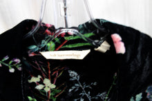 Load image into Gallery viewer, Soft Surroundings - Black Velvet Floral Tunic Shirt w/ Side Pockets &amp; Shell Buttons - Size M