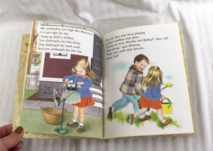 Vintage 1959 - Little Golden Book - We Help Mommy