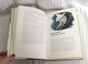 Vintage 1961 - Alfred Hitchcock's Haunted Houseful - Nine "cool" Stories About Haunted Houses and Ghosts - Hardback Book
