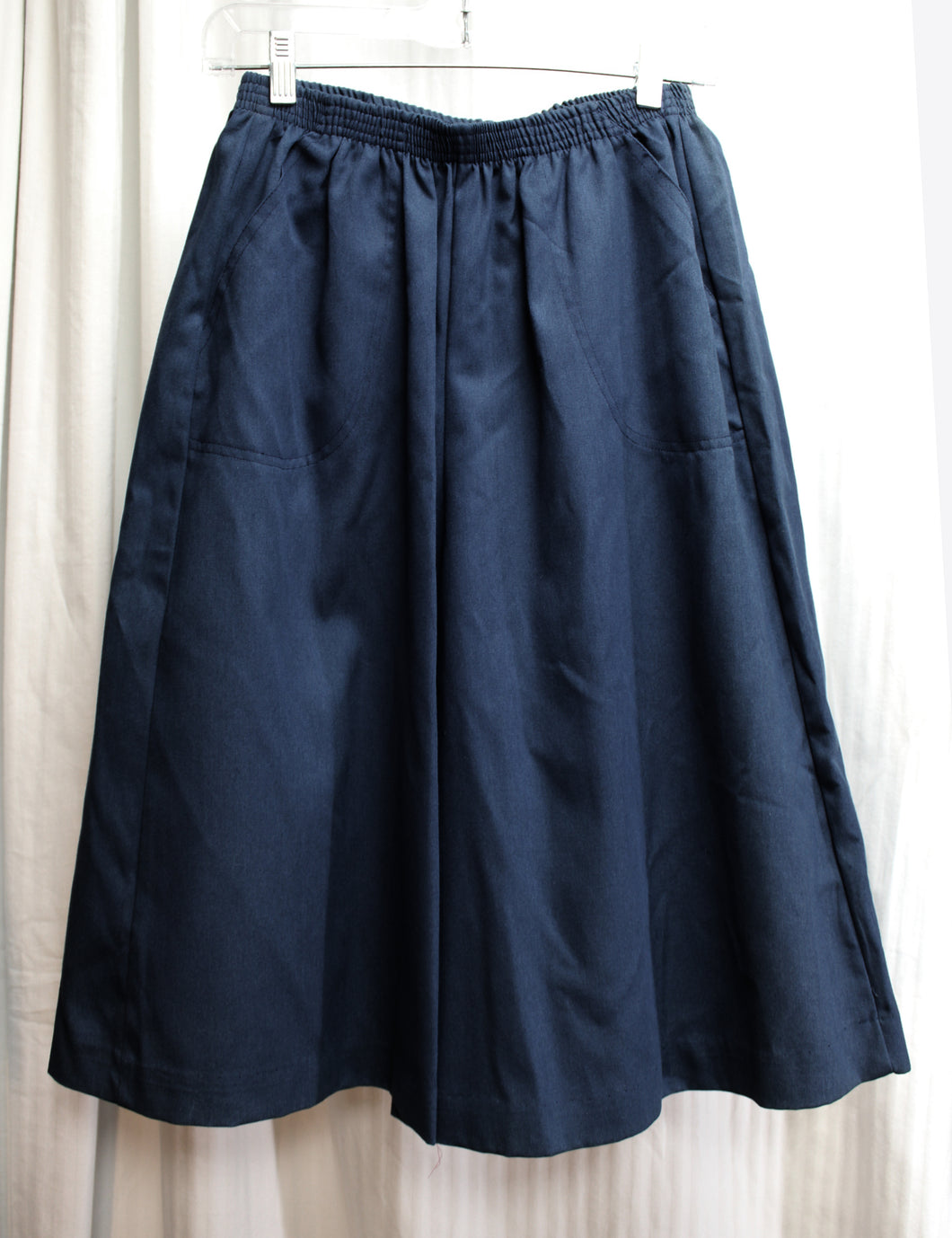 Vintage - Jaylan of California - Navy, Elastic Waist Culottes w/ Front Pockets - Size 10 (Vintage Sizing, See Measurements, 25