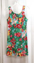 Load image into Gallery viewer, Vintage Hilo Hattie -  Tropical Floral &amp; Fish Print Mini Dress - Size 3 (juniors)