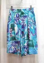 Load image into Gallery viewer, Vintage - Caribou New York - Tropical Print, Lightweight w/ Pockets Shorts - Size S