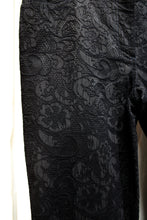Load image into Gallery viewer, Chico&#39;s - Black Lace Texture Janes - Size 0 (Chico&#39;s Sizing = S/4)
