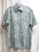 Load image into Gallery viewer, Men&#39;s Vintage - Liberty House, Ono &amp; Co. - Short Sleeve Tropical Floral 3 Button Popover Shirt - Size M