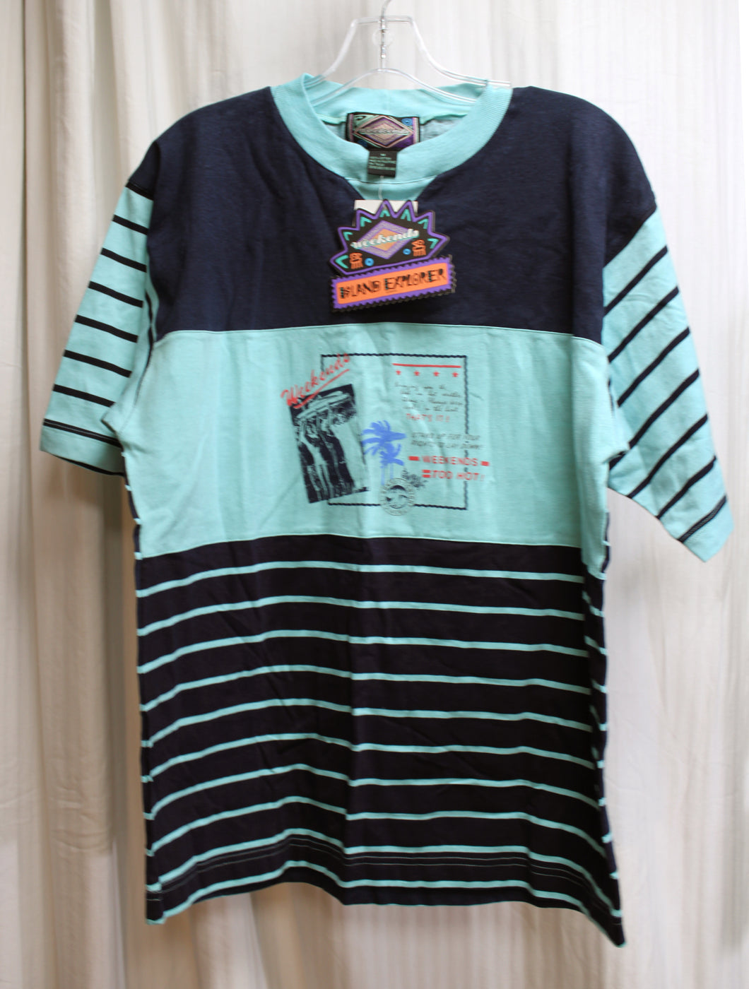 Men's Vintage - Weekends Island Explorer - Beach Graphic Stripe T-Shirt - Size M (w/ Original Tags)