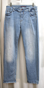 Blue Fire Co. - Light Wash Jeans - Size 29/32