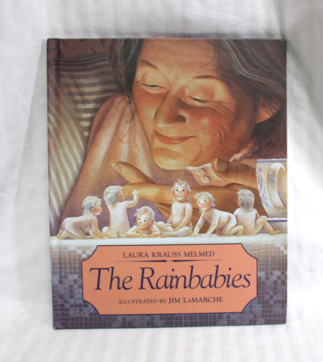 Vintage - The Rainbabies - Laura Krauss Melmed, Illustrated by Jim LaMarche 1992 - Hardback Book