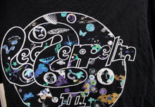 Load image into Gallery viewer, Led Zeppelin - Led Zeppelin III Circle - Black t Shirt - Size M