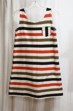 Load image into Gallery viewer, Modcloth - &quot;Rainy Day in Paris&quot; White w/ Adorable Print Flare Midi Skirt - Size L (w/ Tag)