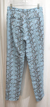Load image into Gallery viewer, Rachel, Rachel Roy - Light Blue, Lightweight Snakeskin Print w/ Pockets Pants - Size 2