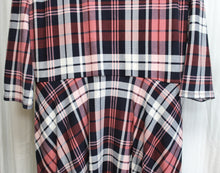 Load image into Gallery viewer, Agnes &amp; Dora - V Neck 3/4th Sleeve, Pink, White &amp; Navy Plaid Dress - Size L